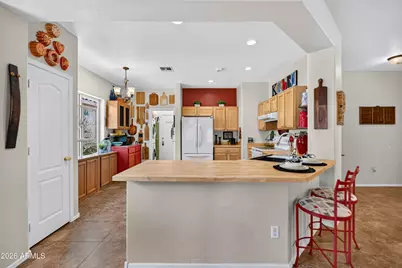 10944 E Boston Street, Apache Junction, AZ 85120 - Photo 9