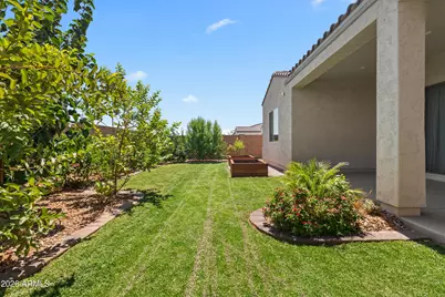 37895 N Dragoon Wash Avenue, San Tan Valley, AZ 85140 - Photo 33