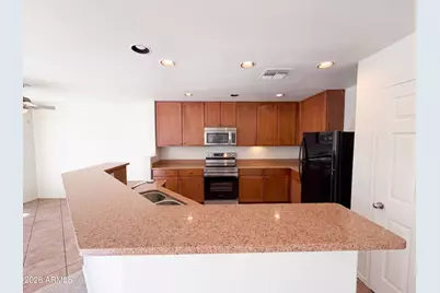 8537 N 63rd Drive, Glendale, AZ 85302 - Photo 11