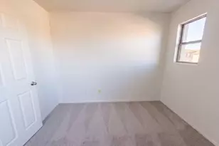 8537 N 63rd Dr, Glendale, AZ 85302 - Photo 17