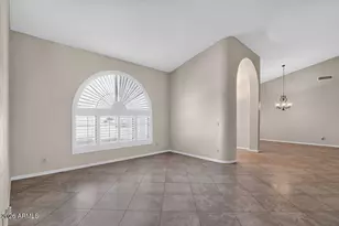 6091 W Rose Garden Ln, Glendale, AZ 85308 - Photo 9
