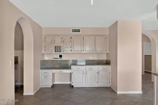 6091 W Rose Garden Ln, Glendale, AZ 85308 - Photo 5