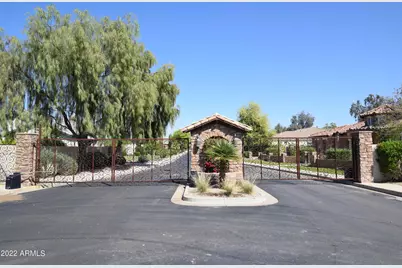2192 E Coconino Place, Chandler, AZ 85249 - Photo 45