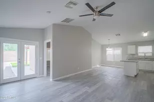 42490 W Hillman Dr, Maricopa, AZ 85138 - Photo 5
