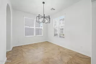 886 S Huish Dr, Gilbert, AZ 85296 - Photo 9