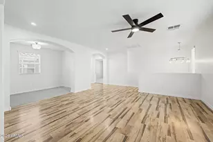 886 S Huish Dr, Gilbert, AZ 85296 - Photo 21