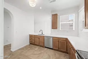 886 S Huish Dr, Gilbert, AZ 85296 - Photo 15