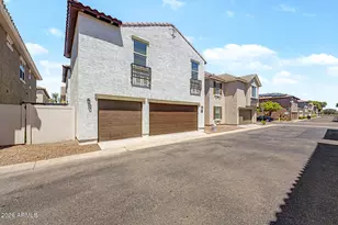 886 S Huish Dr, Gilbert, AZ 85296 - Photo 37