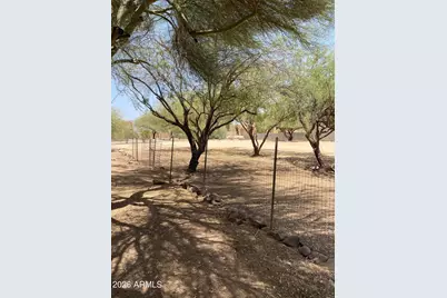 2433 W Desert Hills Estate Drive, Phoenix, AZ 85086 - Photo 15