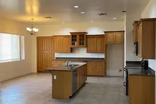 2433 W Desert Hills Estate Dr, Phoenix, AZ 85086 - Photo 3