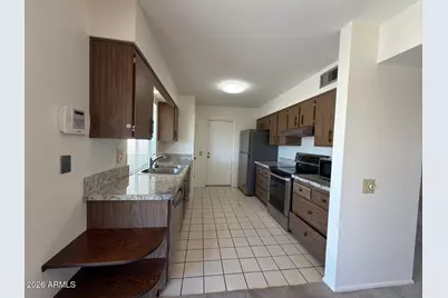 10201 W Sutters Gold Lane, Sun City, AZ 85351 - Photo 11