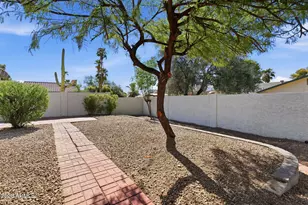 4017 E Dahlia Dr, Phoenix, AZ 85032 - Photo 43