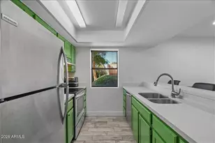 2515 N 52nd St, Phoenix, AZ 85008 - Photo 7