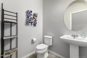 14404 W Wethersfield Rd, Surprise, AZ 85379 - Photo 17