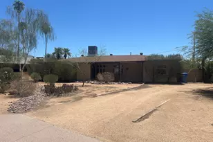 1201 E Desert Park Ln, Phoenix, AZ 85020 - Photo 1