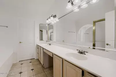 5615 E Kings Avenue, Scottsdale, AZ 85254 - Photo 17