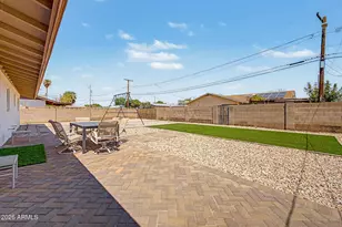 33 S Pueblo St, Gilbert, AZ 85233 - Photo 21