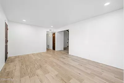 1326 S Spur --, Mesa, AZ 85204 - Photo 5