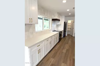 5924 E North Lane, Paradise Valley, AZ 85253 - Photo 9
