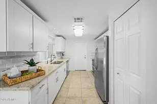 2206 N Cholla St, Chandler, AZ 85224 - Photo 17
