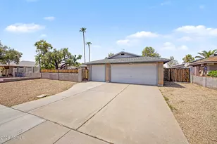 2206 N Cholla St, Chandler, AZ 85224 - Photo 11