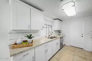 2206 N Cholla St, Chandler, AZ 85224 - Photo 19
