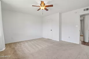 5502 S Hazelton Ln, Tempe, AZ 85283 - Photo 19