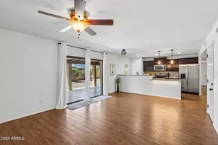 5502 S Hazelton Ln, Tempe, AZ 85283 - Photo 9