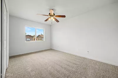 5439 W Becker Lane, Glendale, AZ 85304 - Photo 17