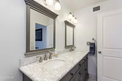 6769 E Grandview Drive, Scottsdale, AZ 85254 - Photo 17