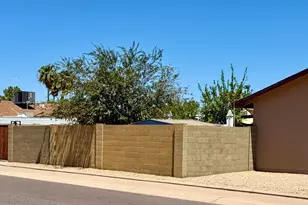 812 W Villa Rita Dr, Phoenix, AZ 85023 - Photo 17