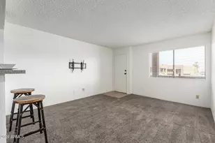 3601 W Tierra Buena Ln, Phoenix, AZ 85053 - Photo 7