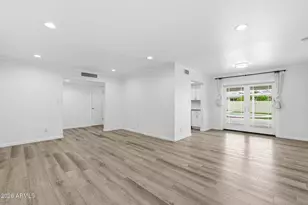 2546 E Geneva Dr, Tempe, AZ 85282 - Photo 3