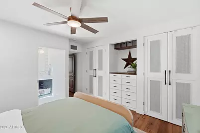 [Address not provided], Phoenix, AZ 85014 - Photo 23