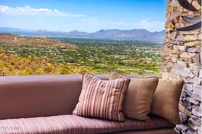5802 E Cholla Lane, Paradise Valley, AZ 85253 - Photo 3
