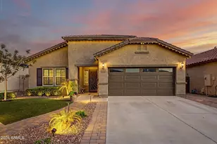 10781 W Saddlehorn Rd, Peoria, AZ 85383 - Photo 1