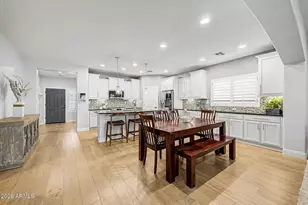 10781 W Saddlehorn Rd, Peoria, AZ 85383 - Photo 11