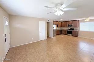 955 S Pioneer, Mesa, AZ 85204 - Photo 5