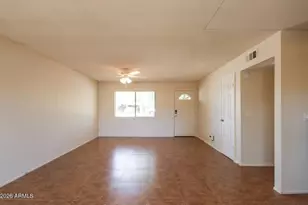 955 S Pioneer, Mesa, AZ 85204 - Photo 3
