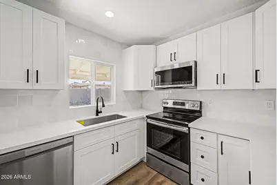 17843 N 35th Avenue, Phoenix, AZ 85053 - Photo 7