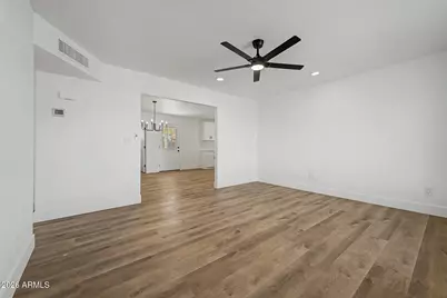 17843 N 35th Avenue, Phoenix, AZ 85053 - Photo 1