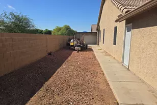 7727 W Voltaire Ave, Peoria, AZ 85381 - Photo 43