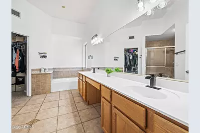 7727 W Voltaire Avenue, Peoria, AZ 85381 - Photo 17