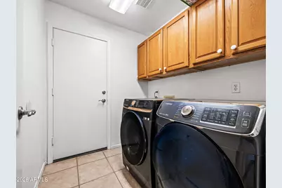 7727 W Voltaire Avenue, Peoria, AZ 85381 - Photo 11