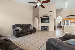 7727 W Voltaire Ave, Peoria, AZ 85381 - Photo 35