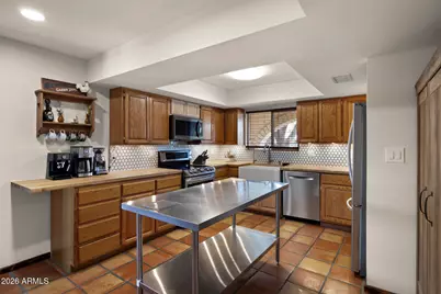 1546 E Flower Circle, Mesa, AZ 85204 - Photo 19