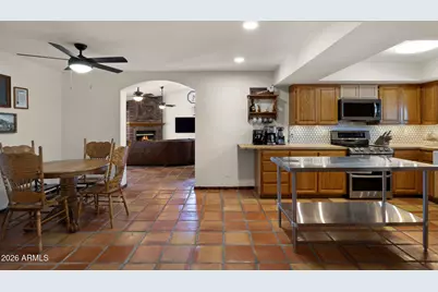 1546 E Flower Circle, Mesa, AZ 85204 - Photo 3