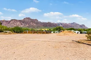 319 S Muleshoe Rd, Apache Junction, AZ 85119 - Photo 1