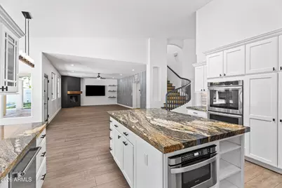 6944 E Hearn Road, Scottsdale, AZ 85254 - Photo 11