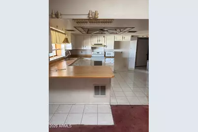 15418 N 31st Drive, Phoenix, AZ 85053 - Photo 5